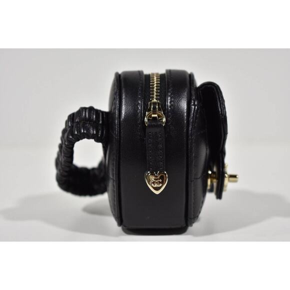 Chanel 22S Black Runway Heart Mini Lambskin Quilted Flap Zipped Arm Coin Purse - Picture 9 of 12